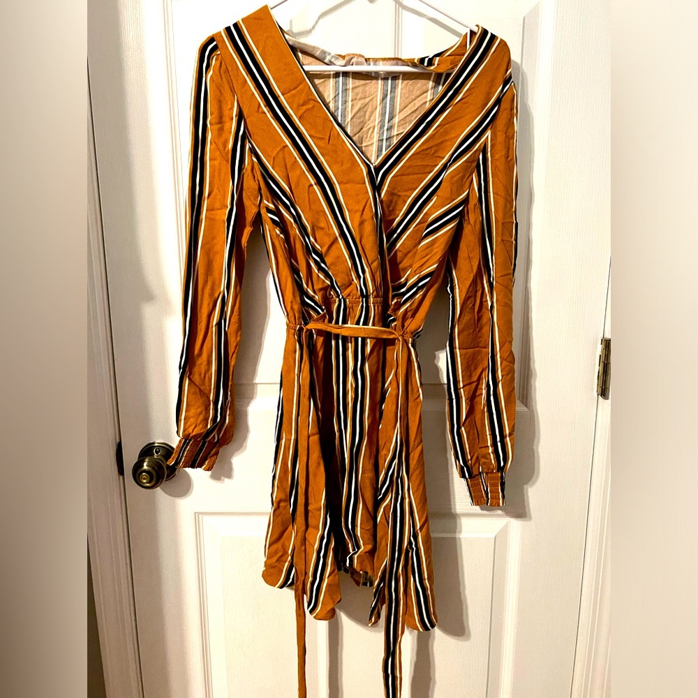 Ladies striped romper dress sz M